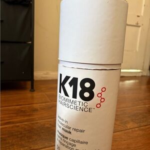 DEMO STAND DISPLAY! K18 Leave-In Molecular Repair Hair Mask